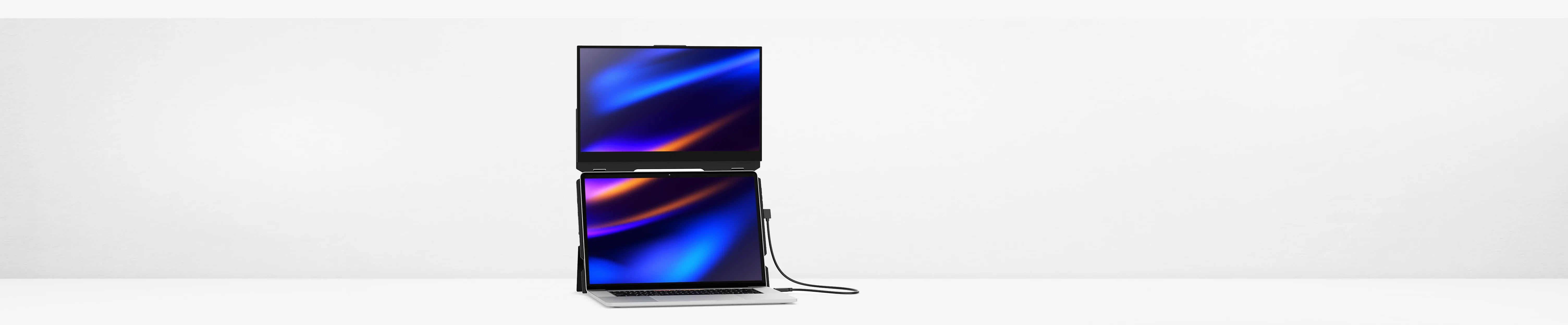 Portable dual monitor for laptop stacked style